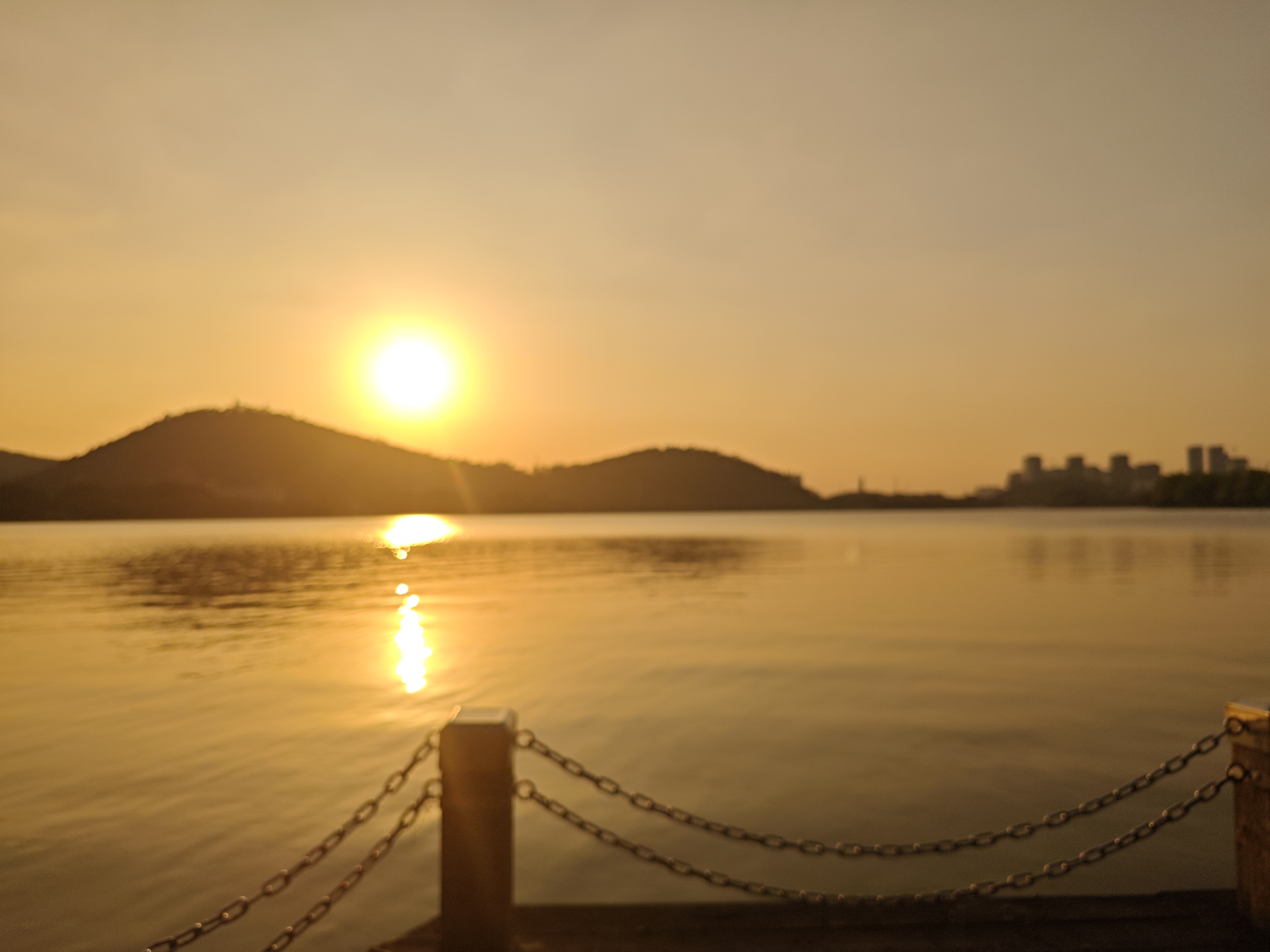 夏日黄昏第3张照片